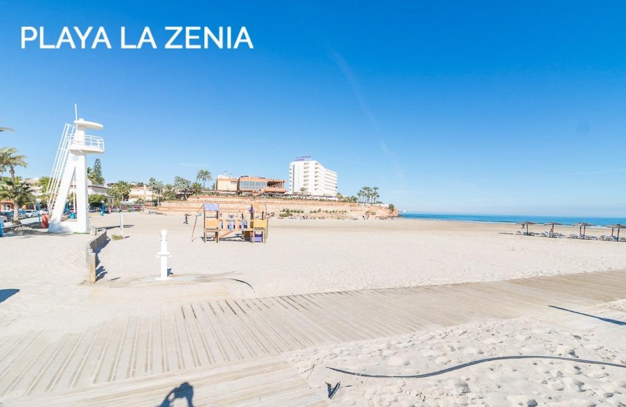 Resale - Villa - Orihuela Costa - Playa Flamenca