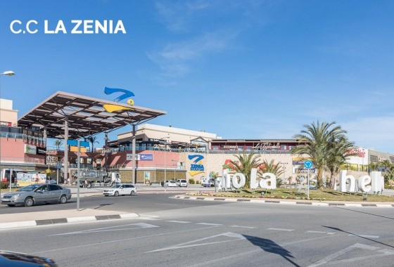 Resale - Villa - Orihuela Costa - Playa Flamenca