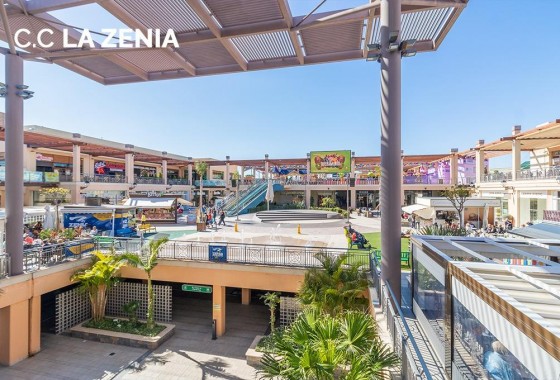 Resale - Villa - Orihuela Costa - Playa Flamenca