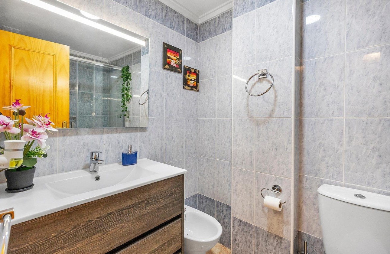 Revente - Appartement - Torrevieja - Habaneras