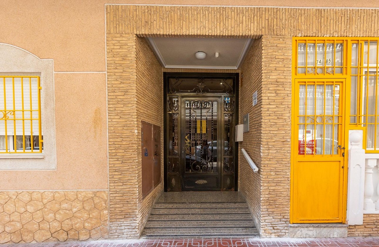 Revente - Appartement - Torrevieja - Habaneras