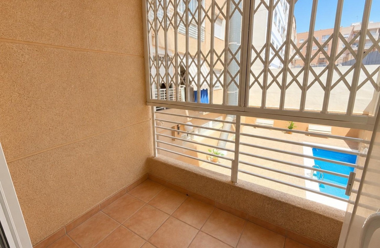Revente - Appartement - Torrevieja - Estacion de autobuses