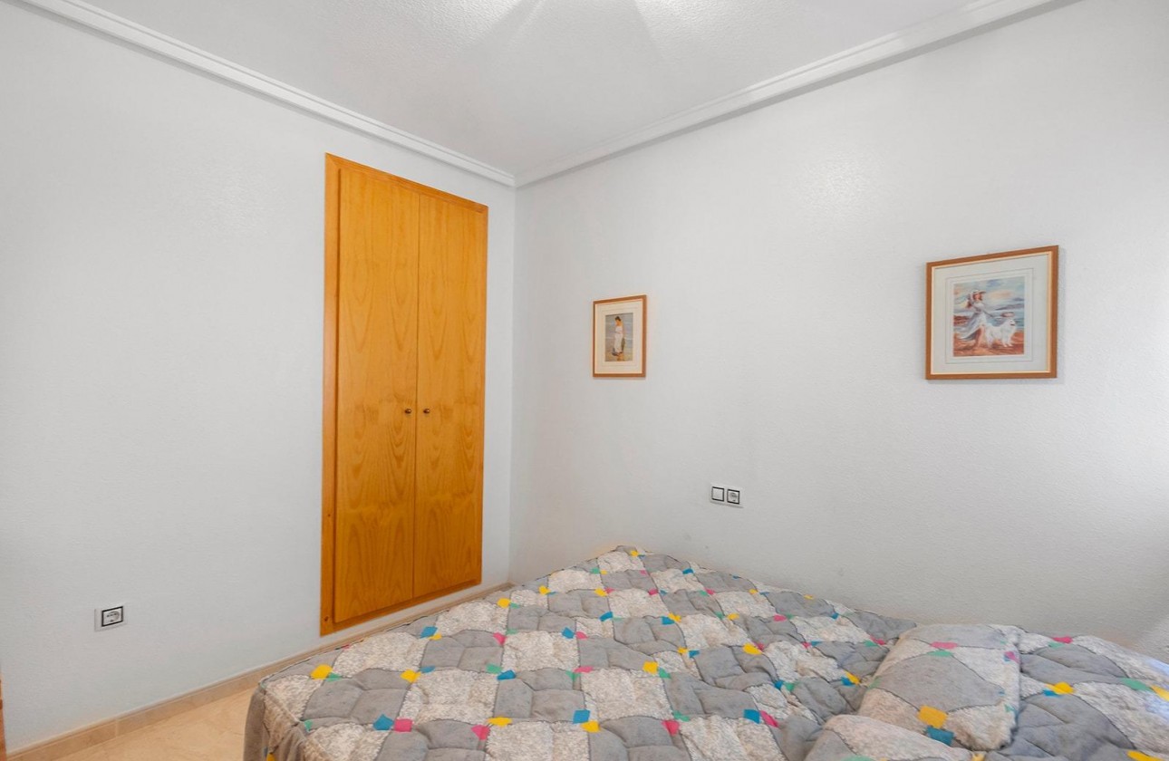 Reventa - Apartamento / piso - Torrevieja - Estacion de autobuses