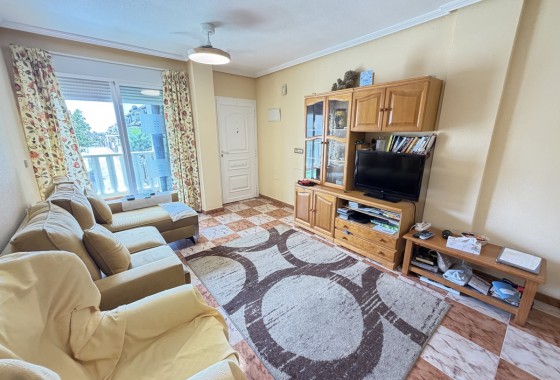 Resale - Apartment / flat - Villamartin