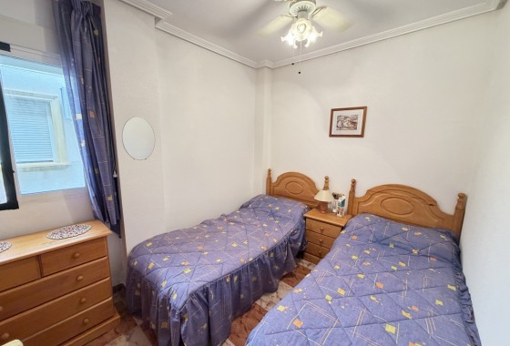 Resale - Apartment / flat - Villamartin