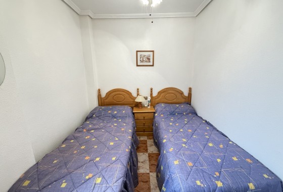 Resale - Apartment / flat - Villamartin