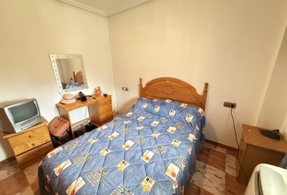 Resale - Apartment / flat - Villamartin