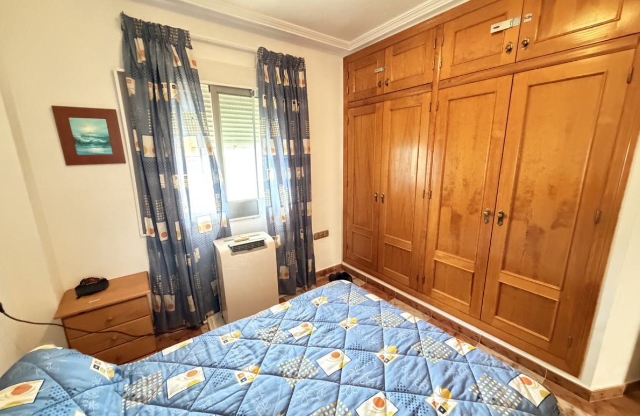 Resale - Apartment / flat - Villamartin