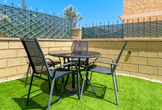 Revente - Villa - Orihuela Costa - Punta Prima