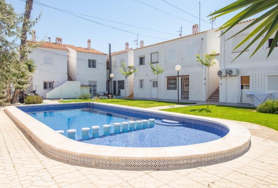 Resale - Bungalow - Orihuela Costa - Cabo Roig