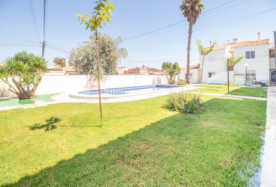 Resale - Bungalow - Orihuela Costa - Cabo Roig