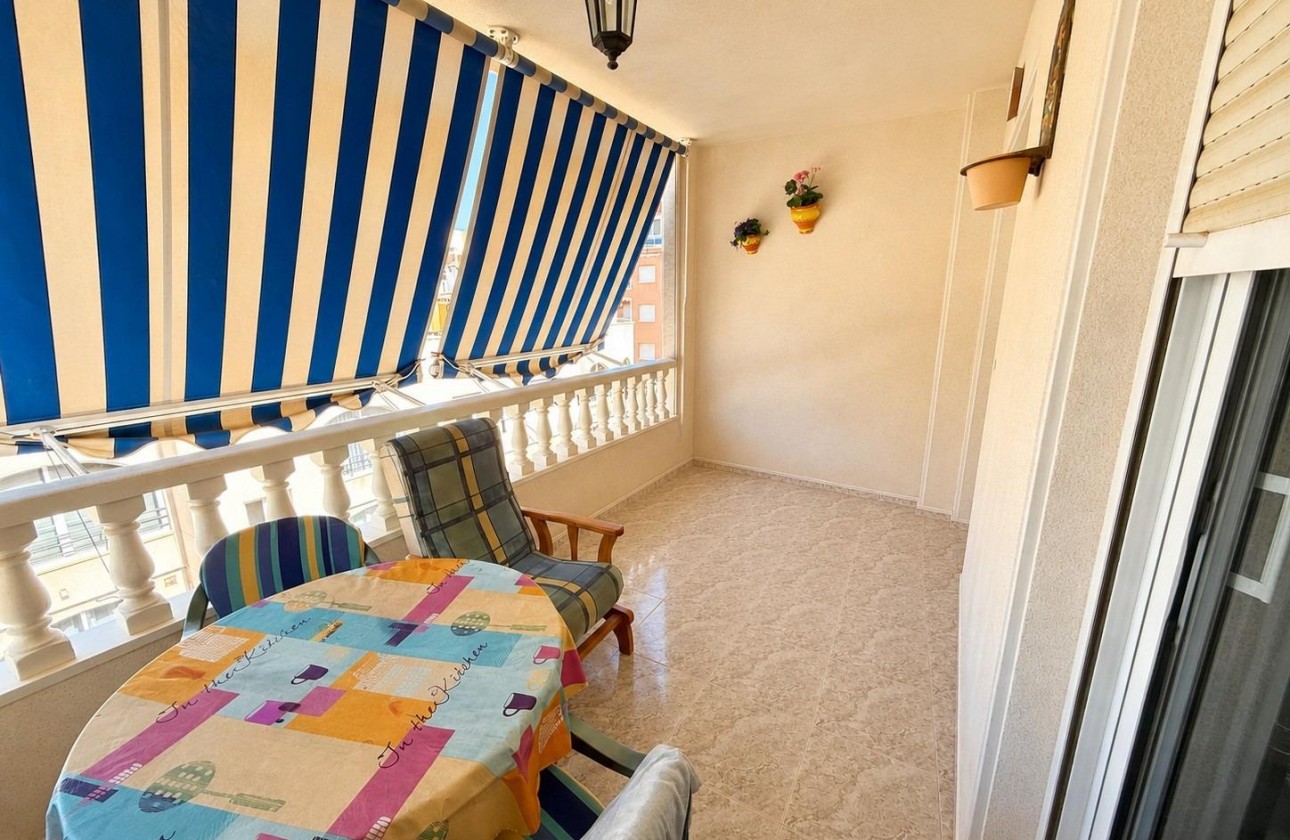 Reventa - Apartamento / piso - Torrevieja - Habaneras