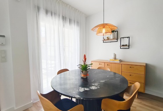 Resale - Villa - San Miguel de Salinas