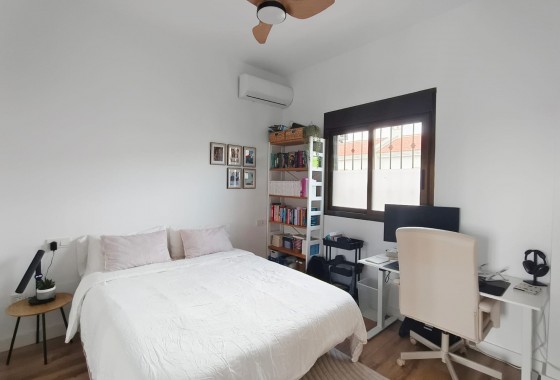 Resale - Villa - San Miguel de Salinas
