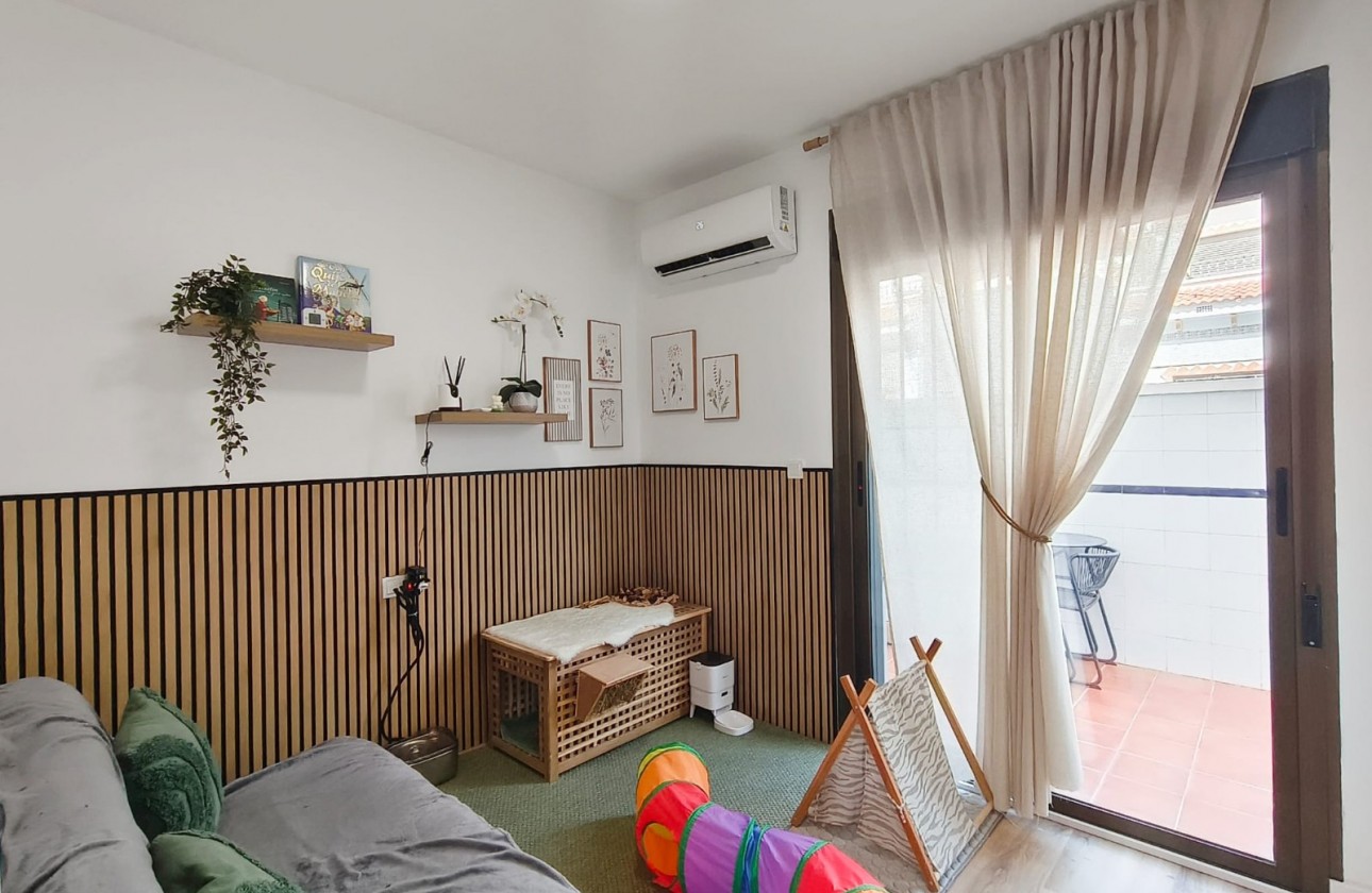 Resale - Villa - San Miguel de Salinas