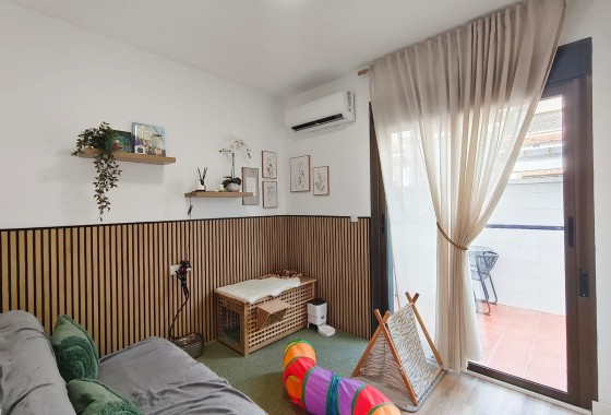 Resale - Villa - San Miguel de Salinas