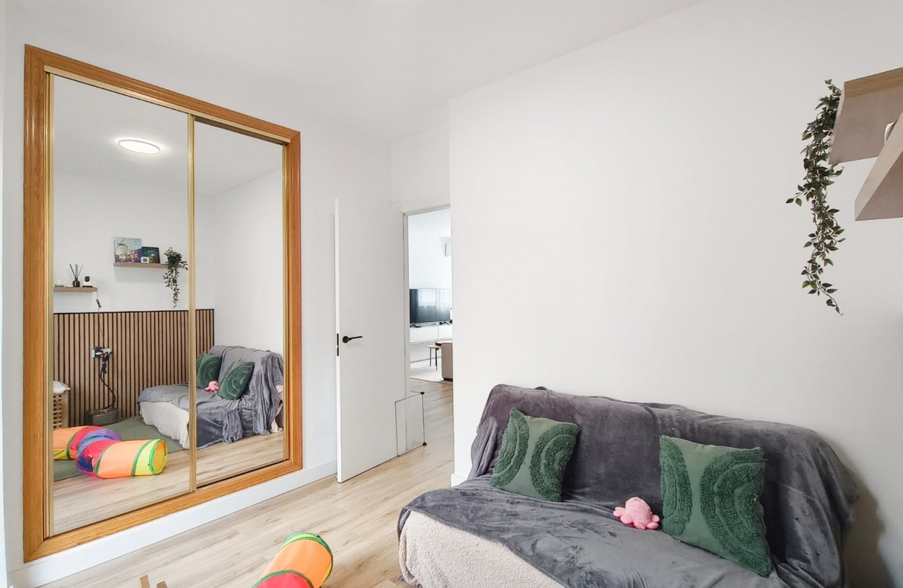 Resale - Villa - San Miguel de Salinas