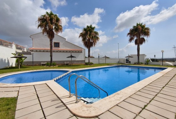 Resale - Villa - San Miguel de Salinas