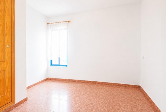 Reventa - Apartamento / piso - Torrevieja - Estacion de autobuses