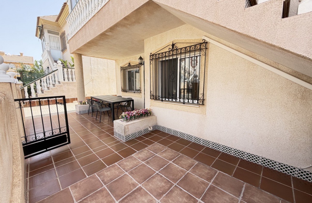 Resale - Apartment / flat - La Zenia