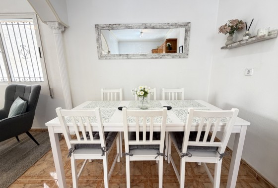 Resale - Apartment / flat - La Zenia