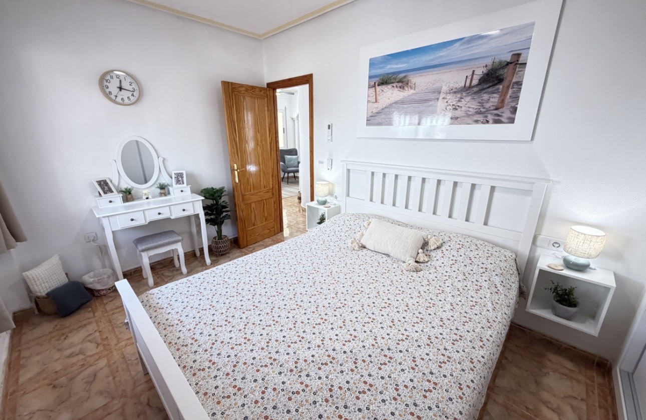 Resale - Apartment / flat - La Zenia