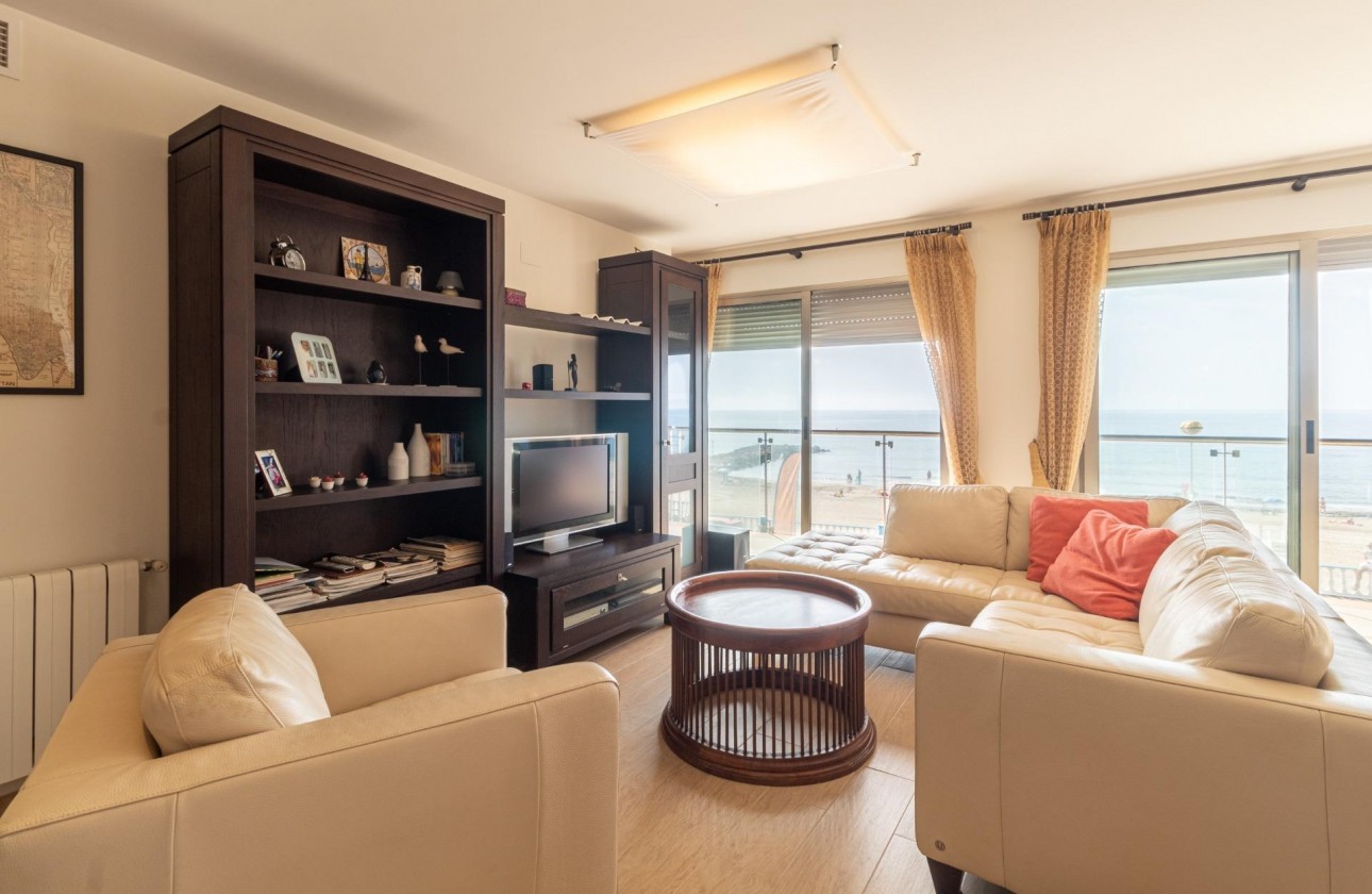 Resale - Apartment / flat - Torrevieja - Playa de los locos