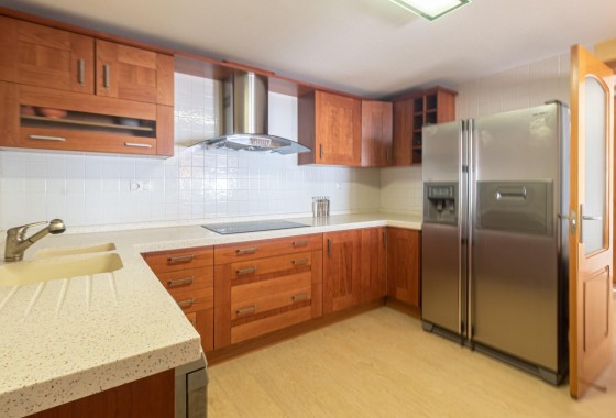 Resale - Apartment / flat - Torrevieja - Playa de los locos