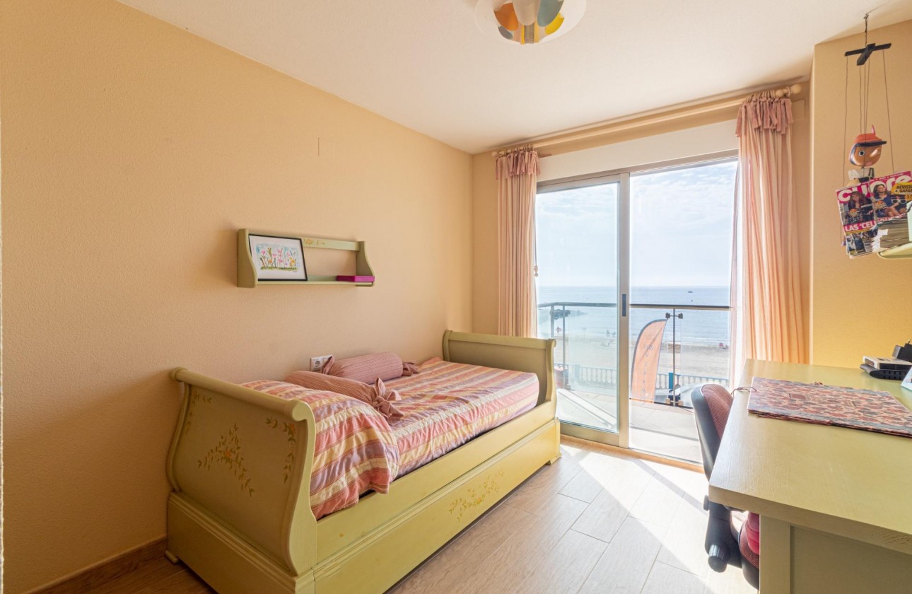 Resale - Apartment / flat - Torrevieja - Playa de los locos