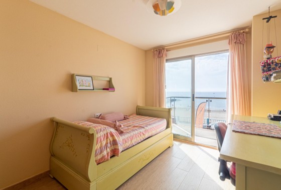 Resale - Apartment / flat - Torrevieja - Playa de los locos