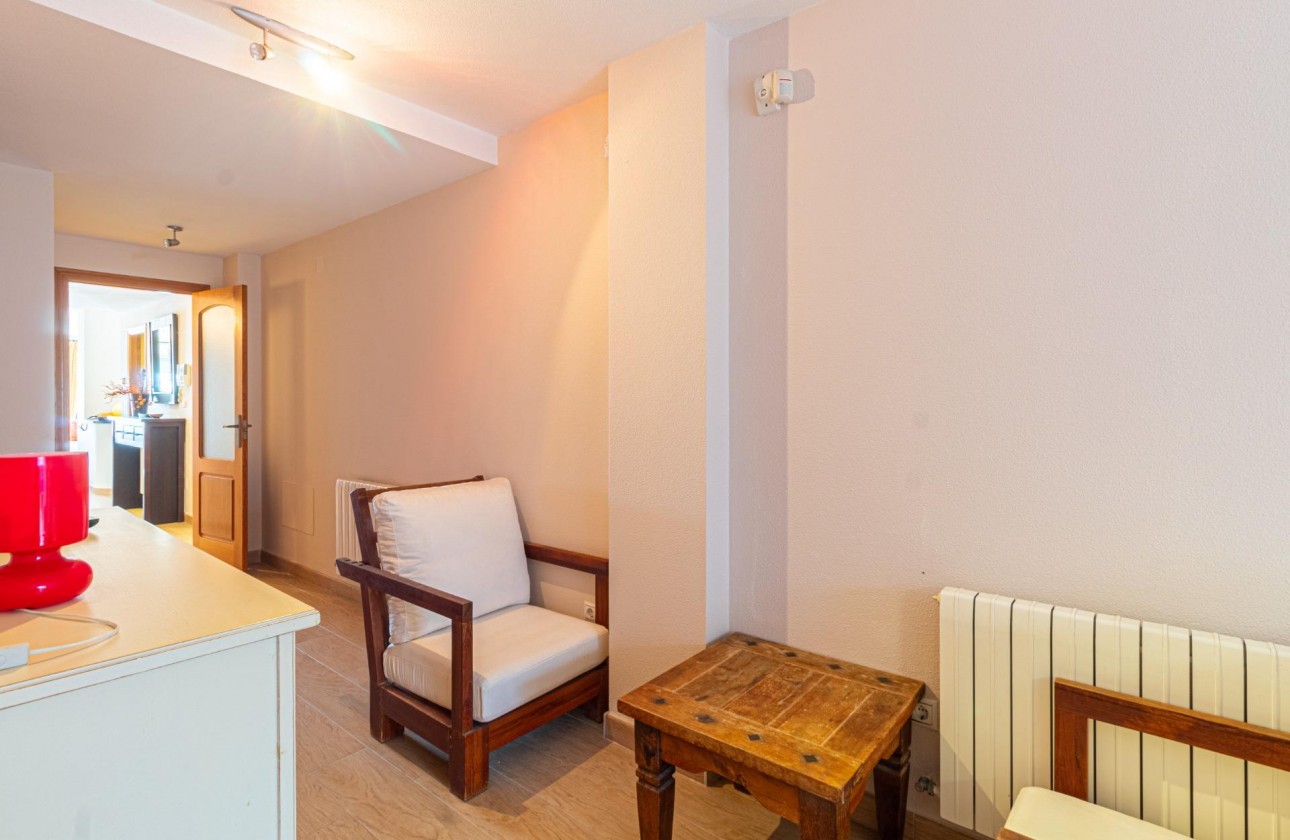 Resale - Apartment / flat - Torrevieja - Playa de los locos