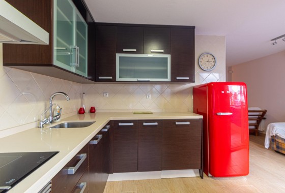 Resale - Apartment / flat - Torrevieja - Playa de los locos