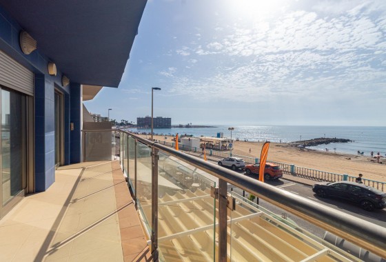 Resale - Apartment / flat - Torrevieja - Playa de los locos
