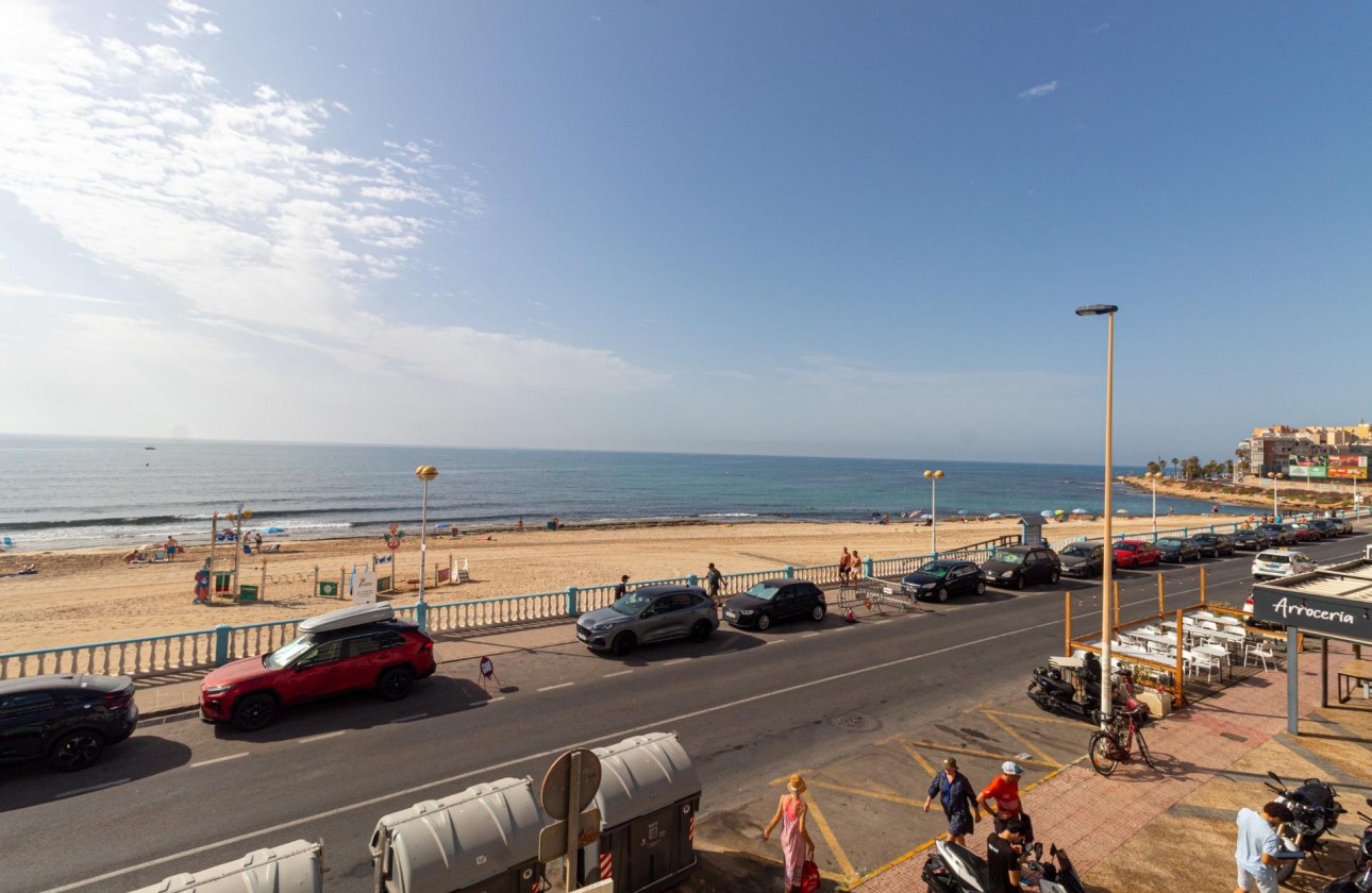 Resale - Apartment / flat - Torrevieja - Playa de los locos