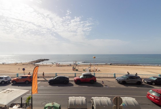 Resale - Apartment / flat - Torrevieja - Playa de los locos