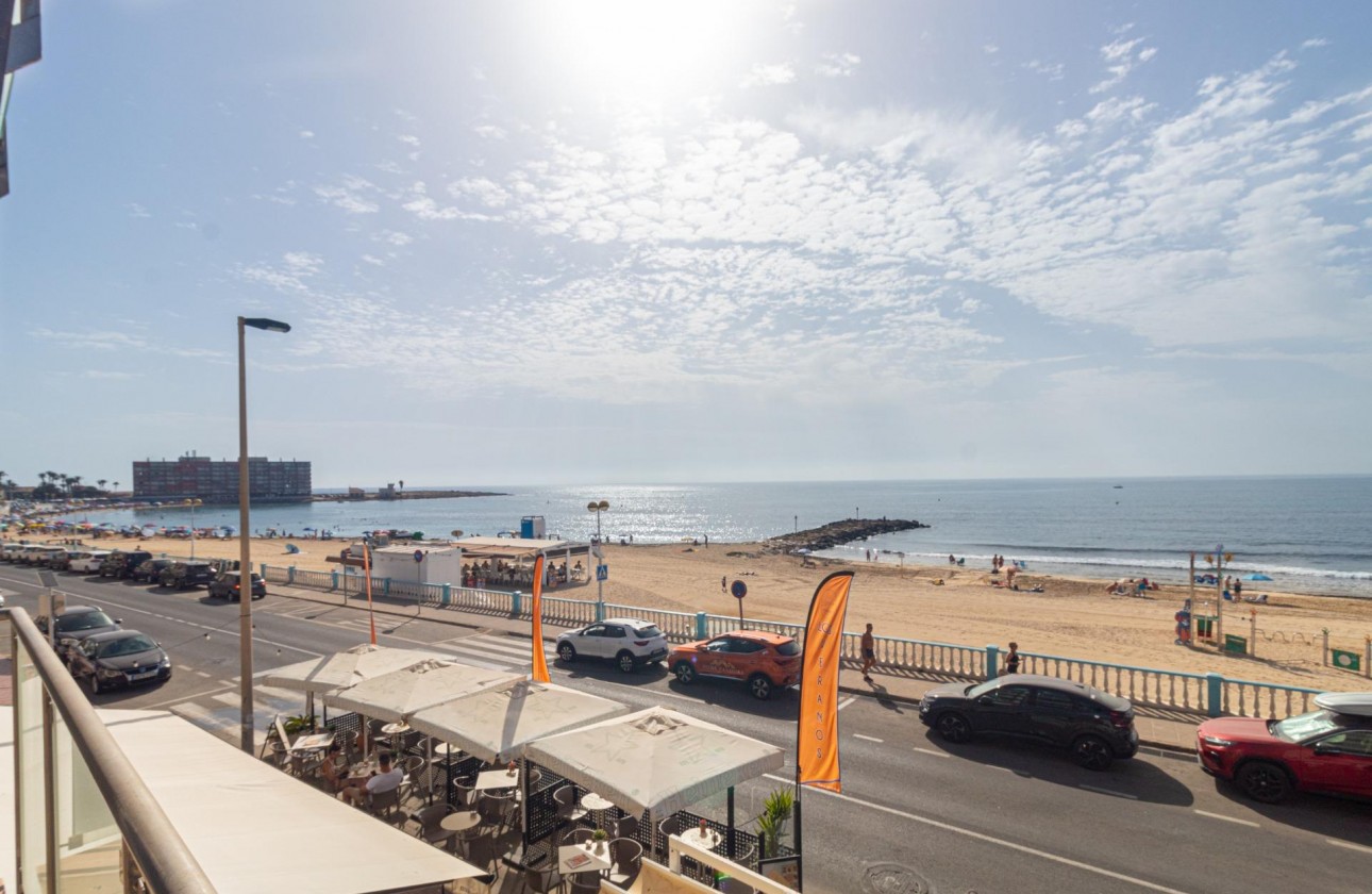 Resale - Apartment / flat - Torrevieja - Playa de los locos