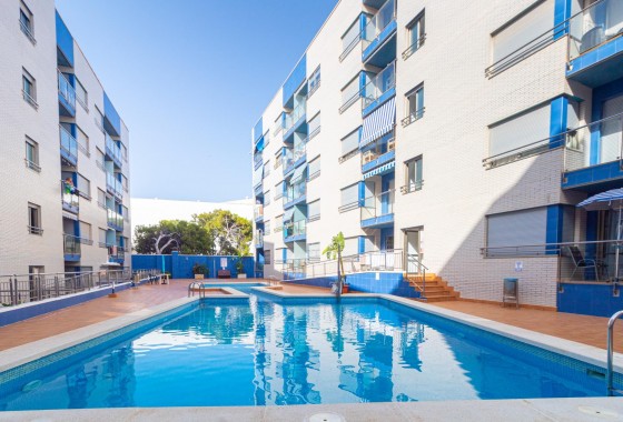 Resale - Apartment / flat - Torrevieja - Playa de los locos