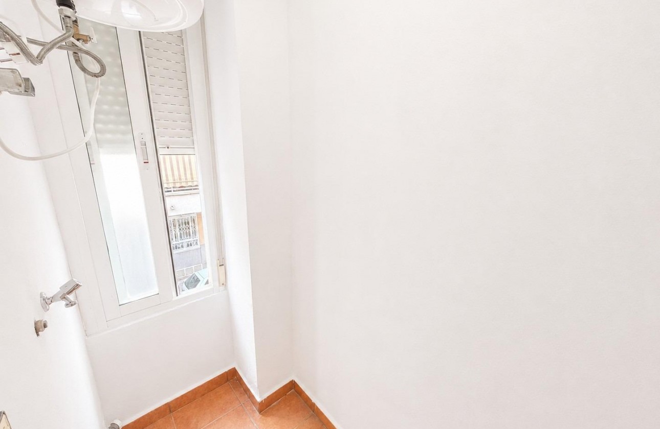 Revente - Appartement - Torrevieja - Estacion de autobuses