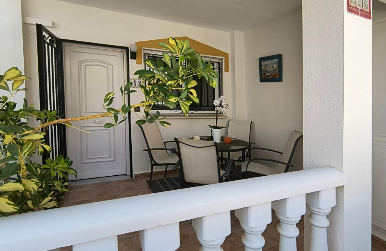 Resale - Villa - Orihuela - Urbanización Perla del Mar