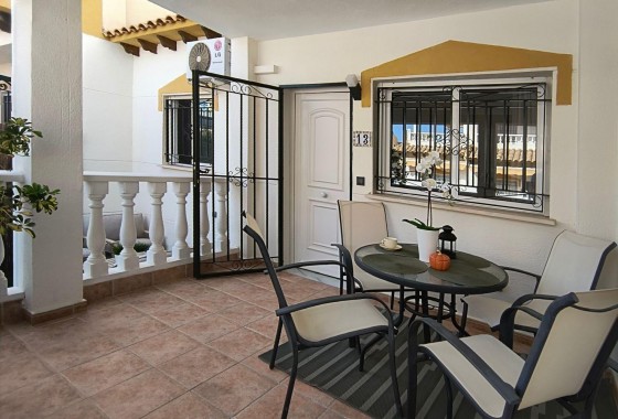 Resale - Villa - Orihuela - Urbanización Perla del Mar