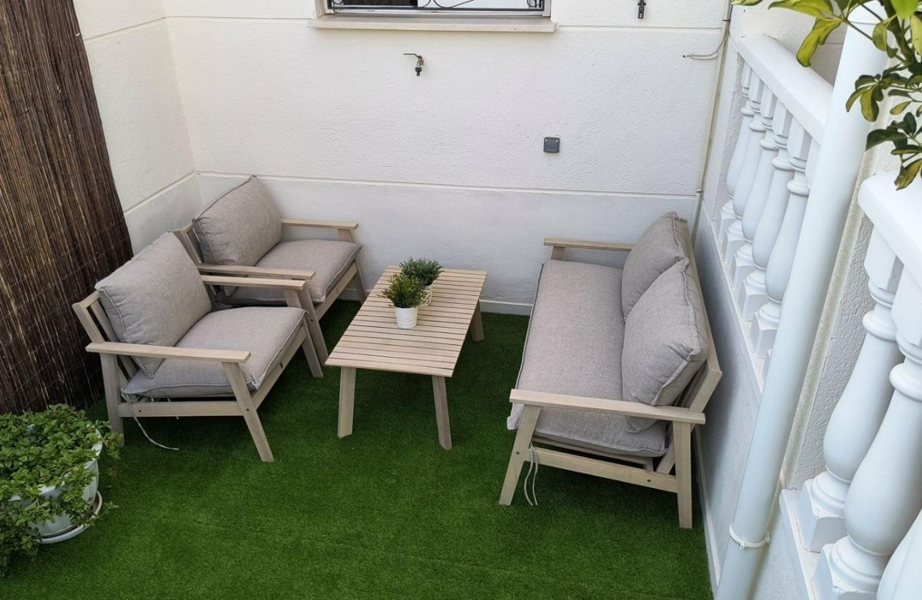 Resale - Villa - Orihuela - Urbanización Perla del Mar