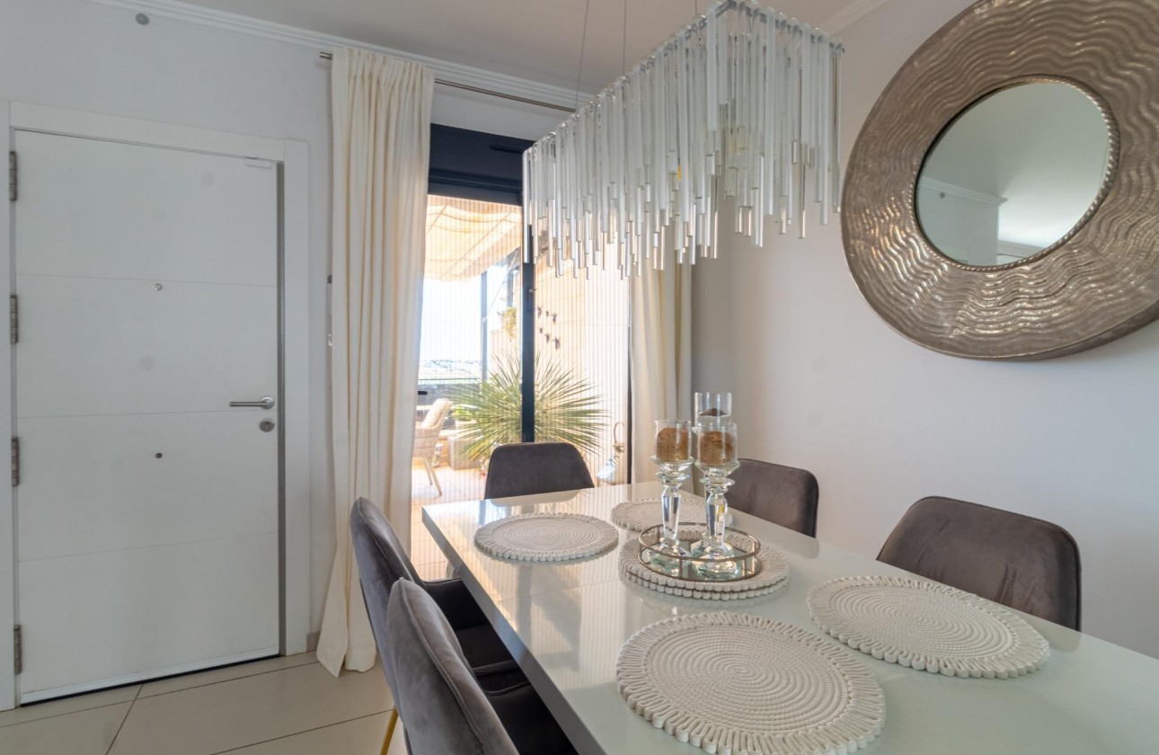 Revente - Villa - Orihuela Costa - Lomas de Cabo Roig