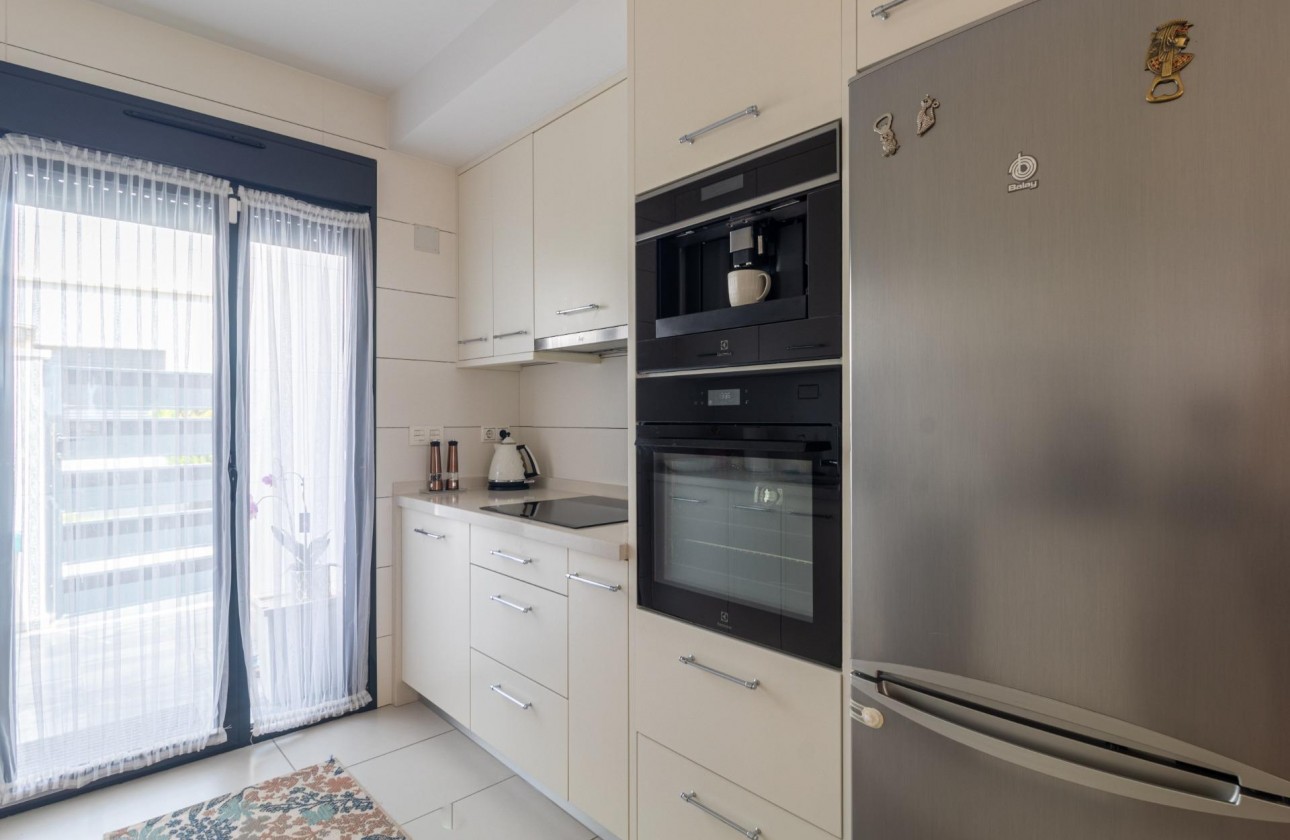 Revente - Villa - Orihuela Costa - Lomas de Cabo Roig