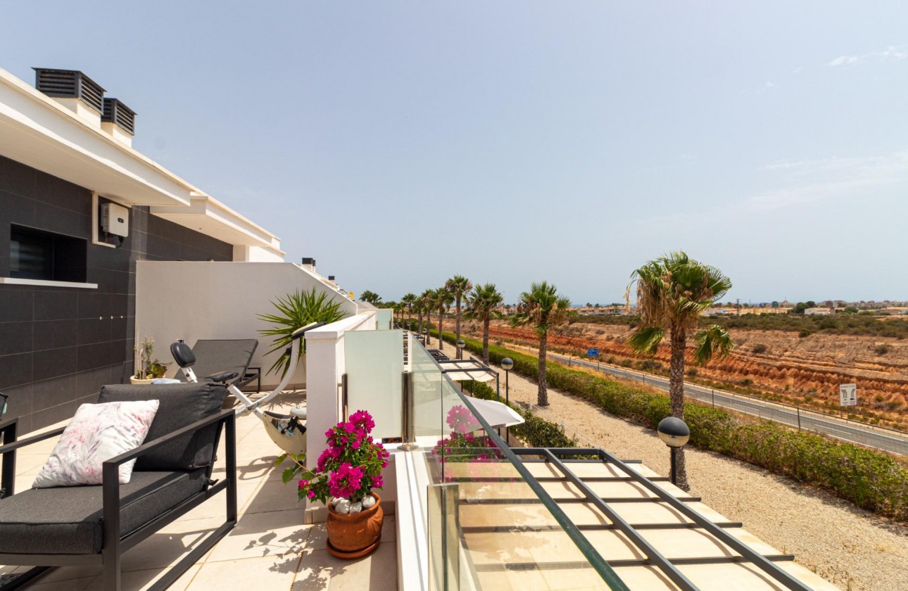 Revente - Villa - Orihuela Costa - Lomas de Cabo Roig