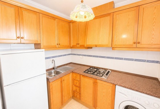 Resale - Apartment / flat - Torrevieja - Acequion
