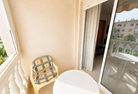 Resale - Apartment / flat - Torrevieja - Acequion