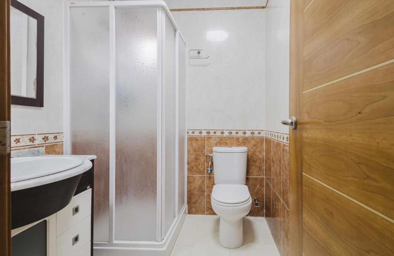 Resale - Villa - Torrevieja - Aguas Nuevas