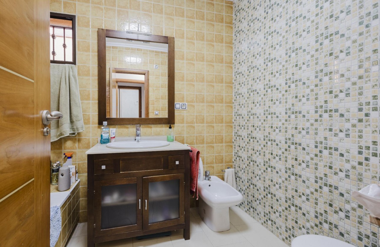 Resale - Villa - Torrevieja - Aguas Nuevas