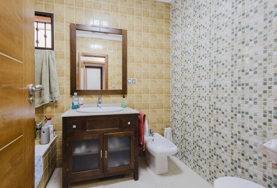 Resale - Villa - Torrevieja - Aguas Nuevas