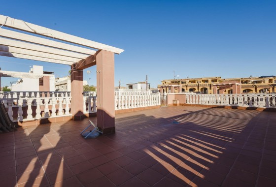 Resale - Villa - Torrevieja - Aguas Nuevas
